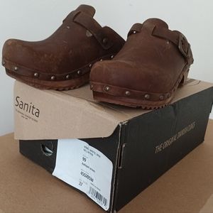 Sanita Kristel Oil Leather comfy Wooden Clogs
